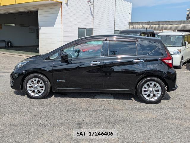 Nissan NOTE 2019-11 8222892-11