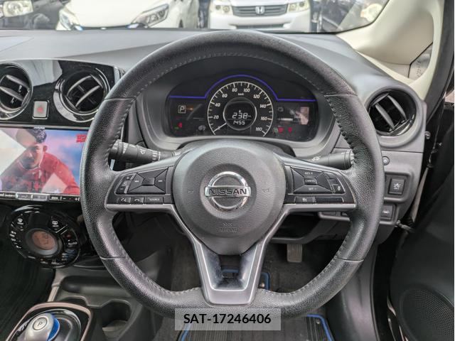 Nissan NOTE 2019-11 8222892-17