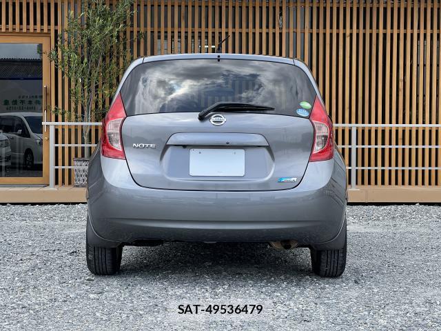 Nissan NOTE 2013-08 8222967-11