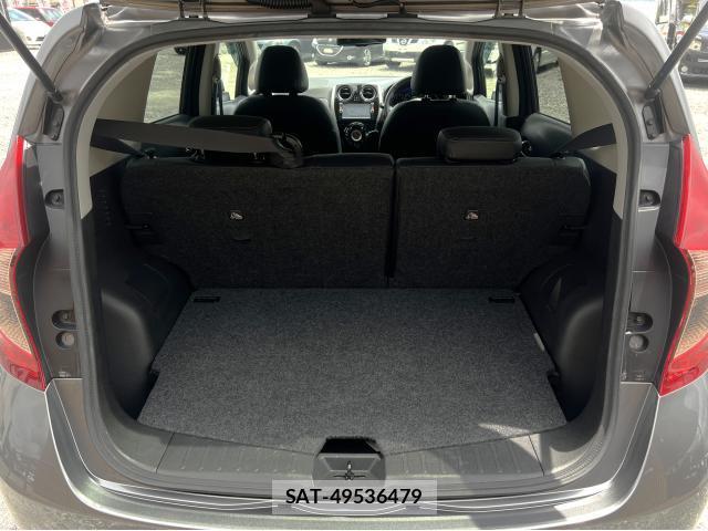 Nissan NOTE 2013-08 8222967-17
