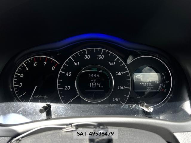 Nissan NOTE 2013-08 8222967-7