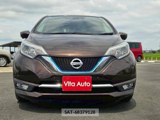 Nissan NOTE 2017-11 8223402-17