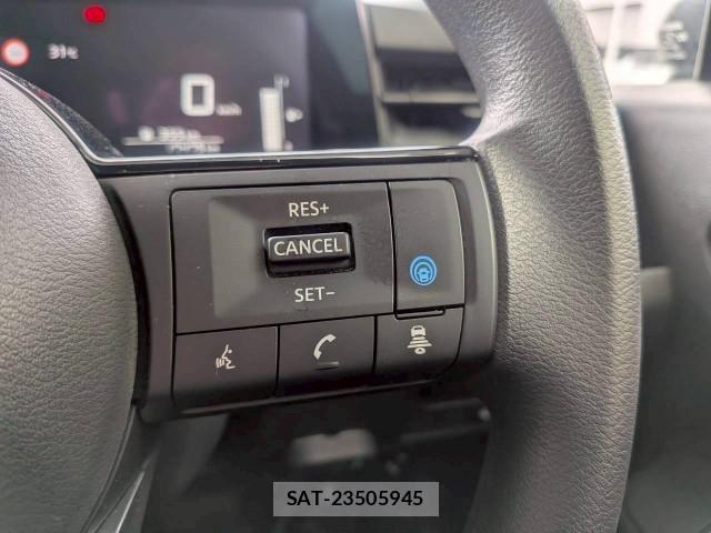 Nissan NOTE 2022-11 8223425-9