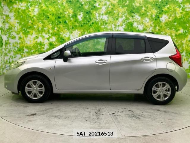 Nissan NOTE 2013-06 8223442-1