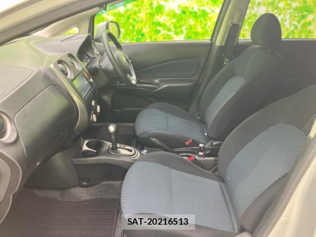 Nissan NOTE 2013-06 8223442-5