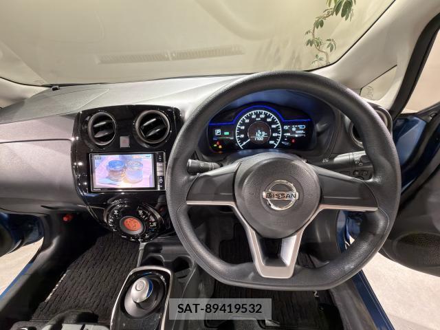 Nissan NOTE 2019-10 8224145-17