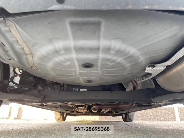 Nissan NOTE 2017-06 8224159-18