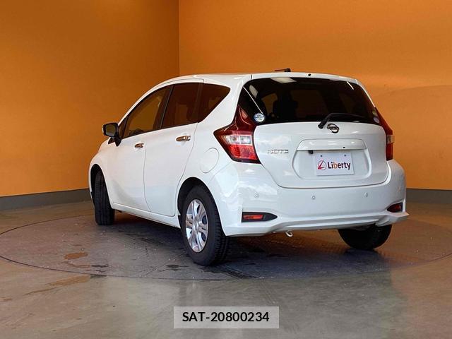 Nissan NOTE 2021-05 8224570-5