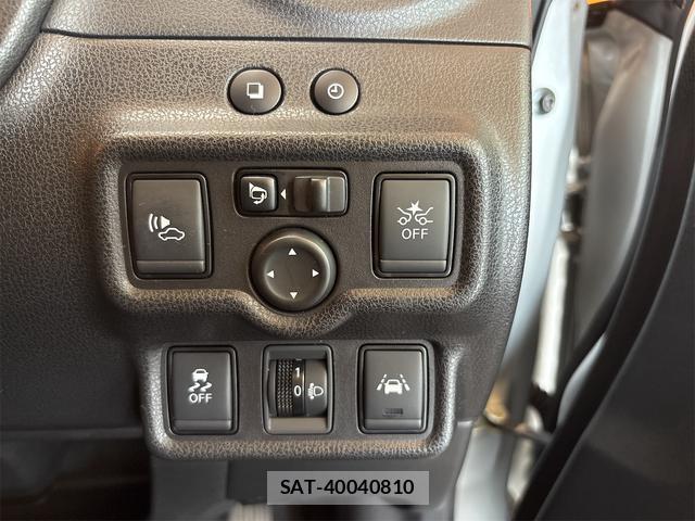 Nissan NOTE 2017-06 8224587-10