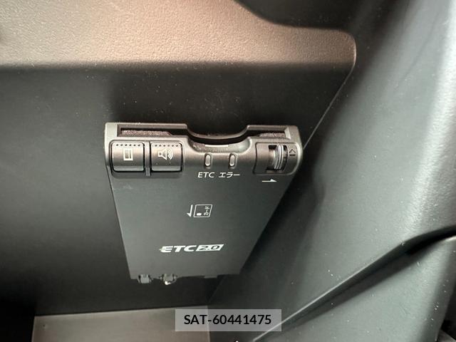 Nissan NOTE 2018-03 8224645-15