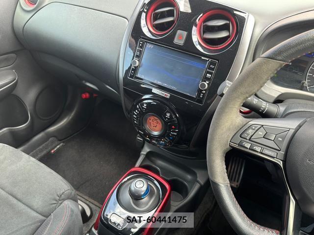 Nissan NOTE 2018-03 8224645-9