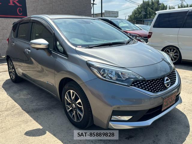 Nissan NOTE 2017-06 8224652-1