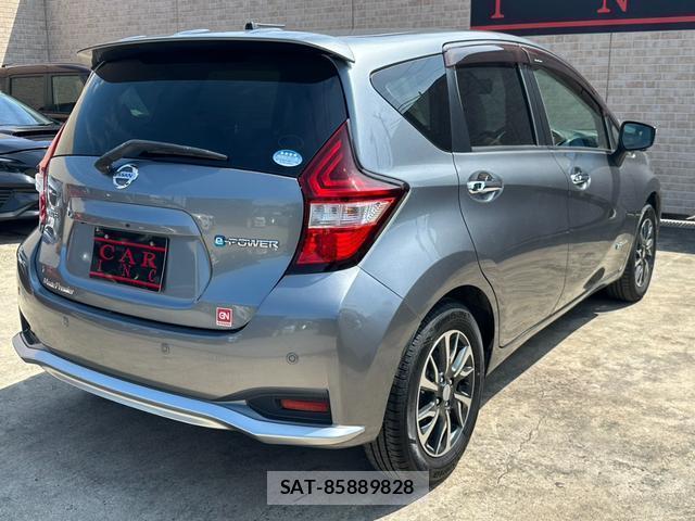 Nissan NOTE 2017-06 8224652-2