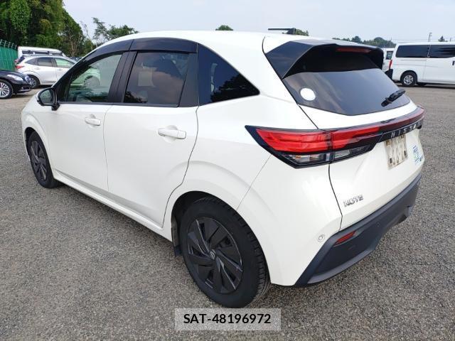 Nissan NOTE 2021-07 8225024-5