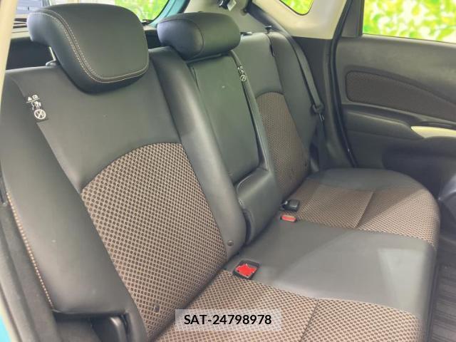 Nissan NOTE 2016-05 8225075-4