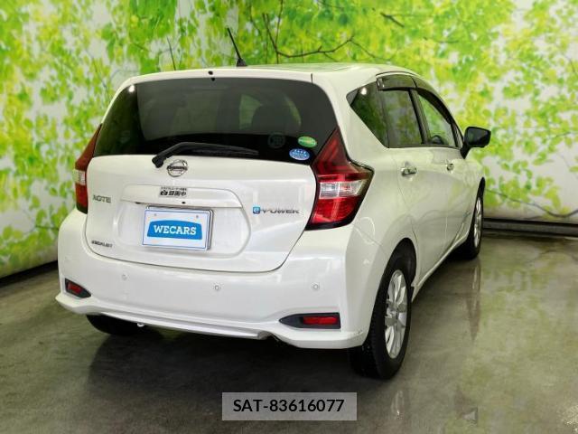 Nissan NOTE 2019-01 8225138-2