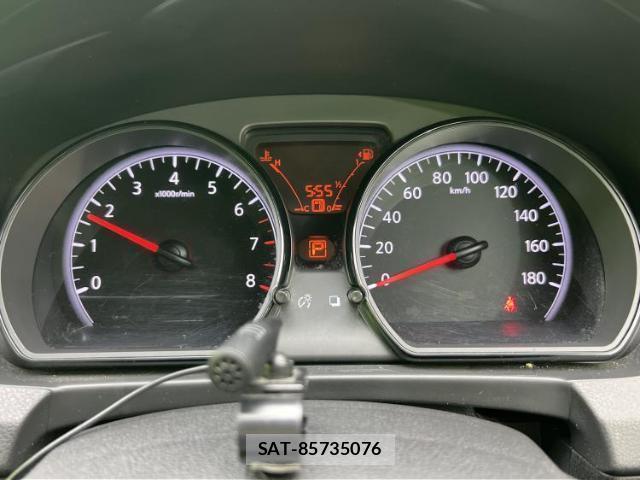 Nissan NOTE 2018-07 8225172-12