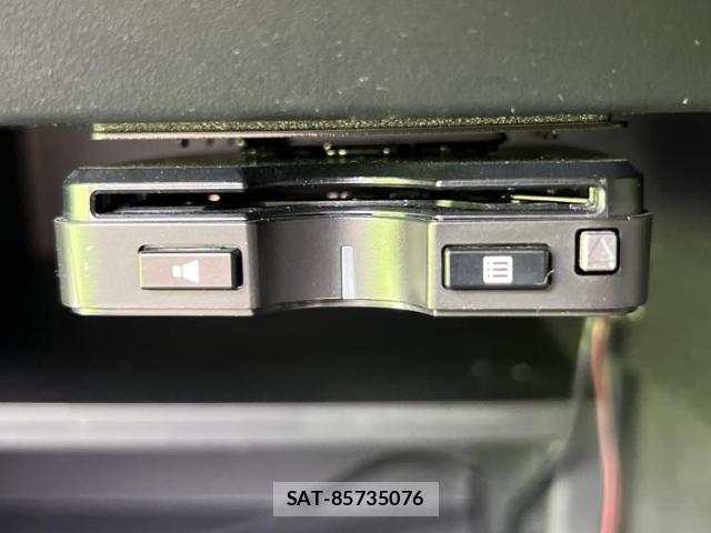 Nissan NOTE 2018-07 8225172-17