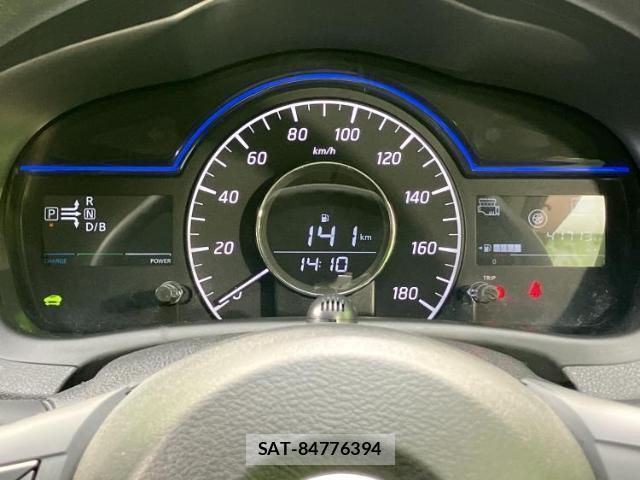 Nissan NOTE 2017-02 8225347-12