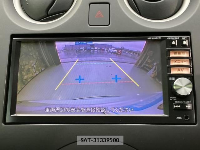 Nissan NOTE 2013-09 8225543-13