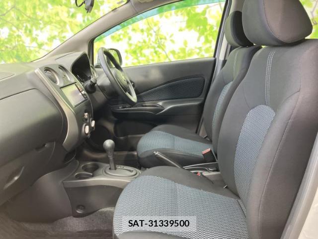 Nissan NOTE 2013-09 8225543-5