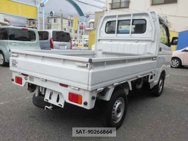 Nissan CLIPPER TRUCK 2018-04 8216199-1