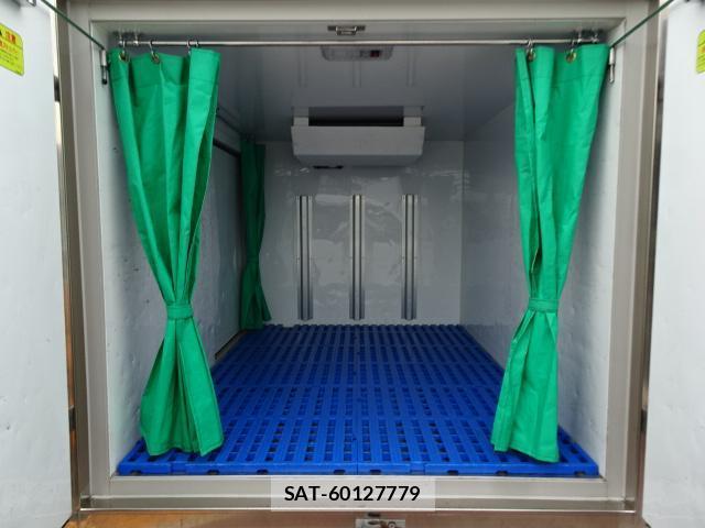Nissan CLIPPER TRUCK 2019-10 8218494-18