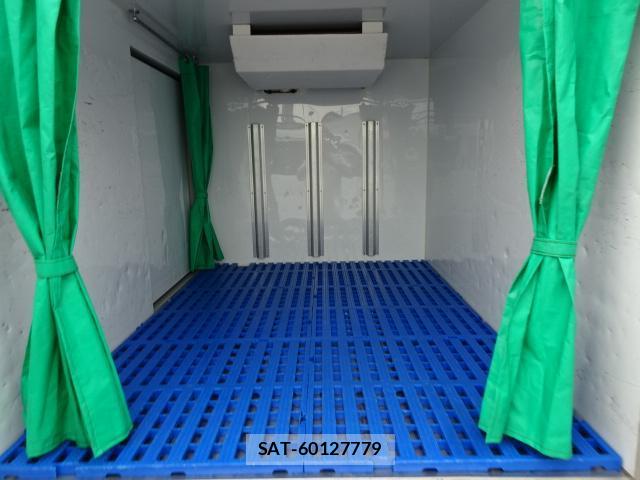 Nissan CLIPPER TRUCK 2019-10 8218494-6