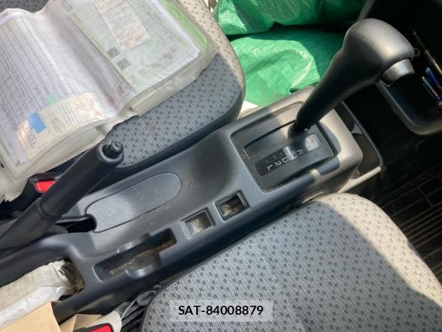Nissan CLIPPER TRUCK 2018-03 8219786-15