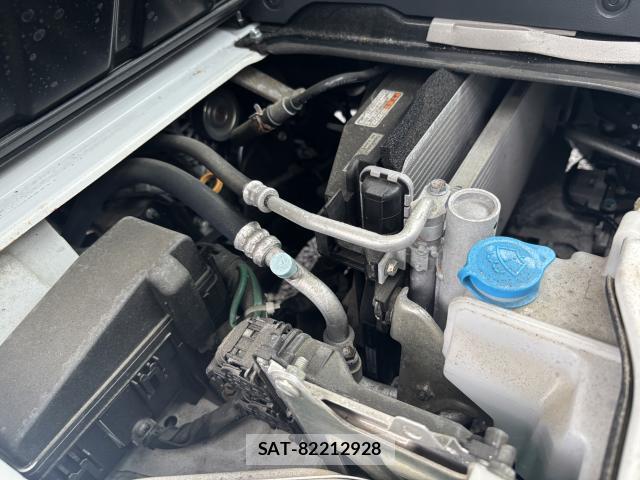 Nissan CLIPPER TRUCK 2021-06 8219937-7