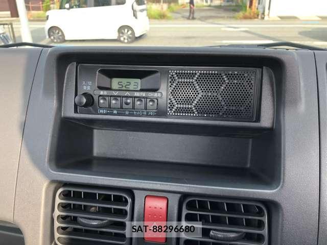 Nissan CLIPPER TRUCK 2018-04 8221603-4