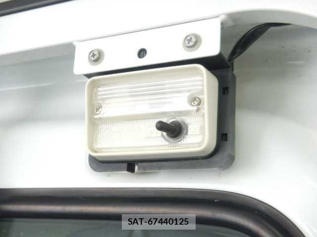Nissan CLIPPER TRUCK 2017-02 8223934-11