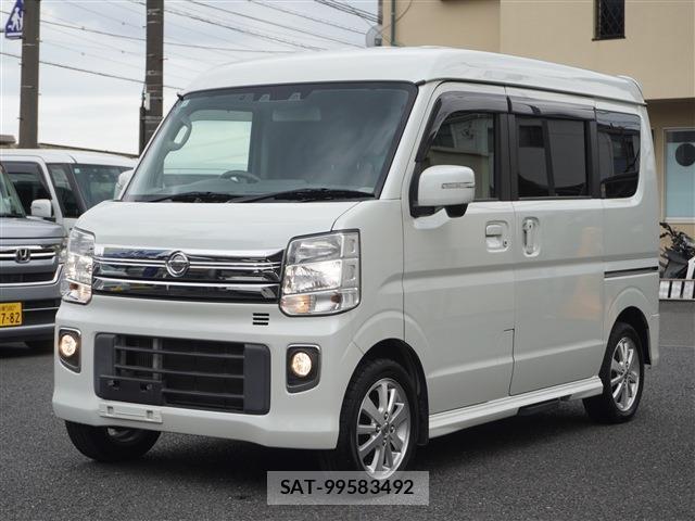 Nissan CLIPPER RIO 2021-07 8220650-0