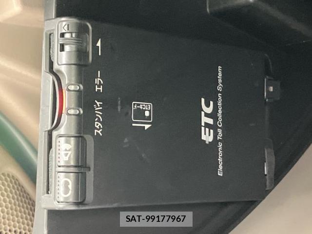 Nissan CLIPPER RIO 2015-11 8225497-17