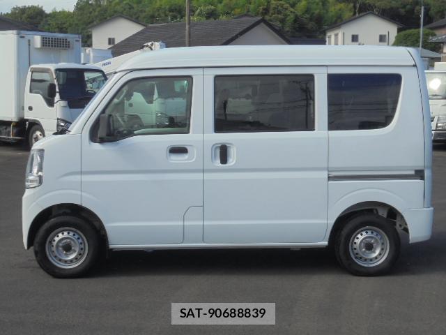 Nissan CLIPPER VAN 2021-01 8217092-1
