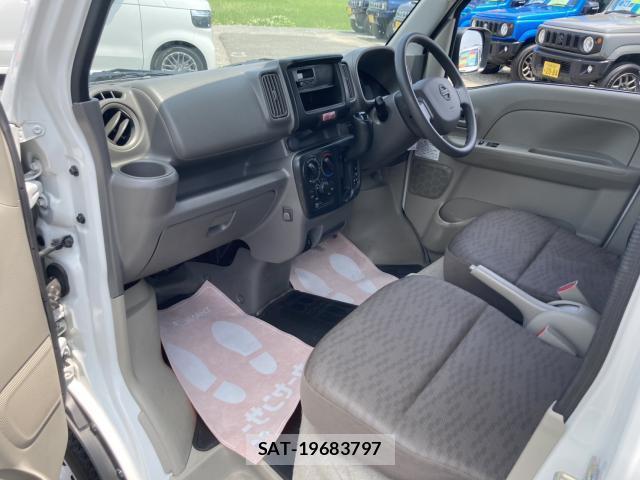 Nissan CLIPPER VAN 2022-10 8218775-11