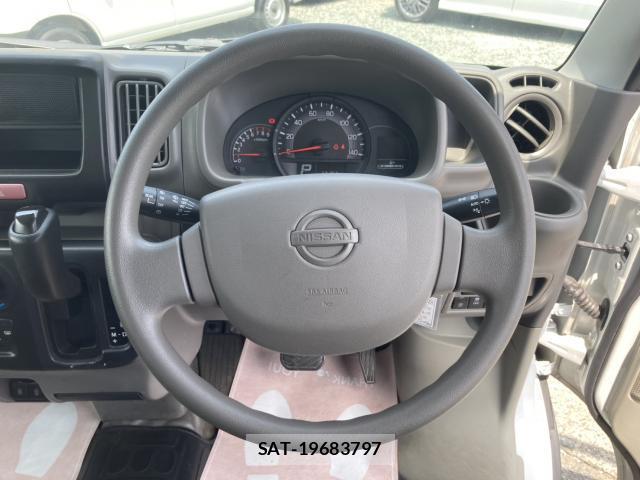 Nissan CLIPPER VAN 2022-10 8218775-8