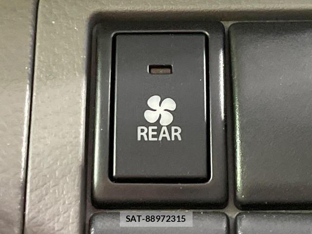 Nissan CLIPPER VAN 2015-12 8221272-5