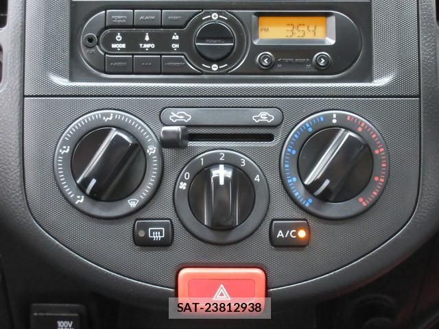 Nissan NV150 AD 2017-08 8216705-13