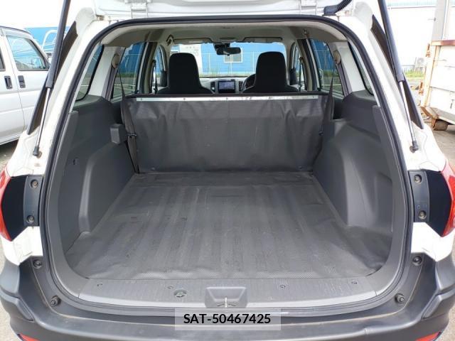 Nissan NV150 AD 2017-07 8224885-5
