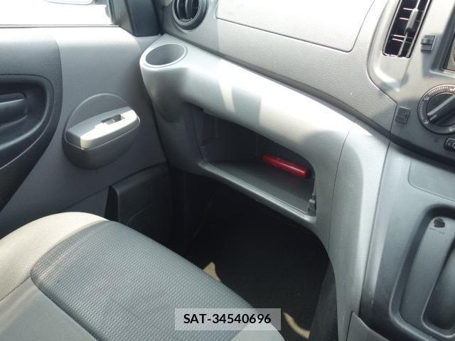 Nissan VANETTE VAN 2021-06 8216760-9