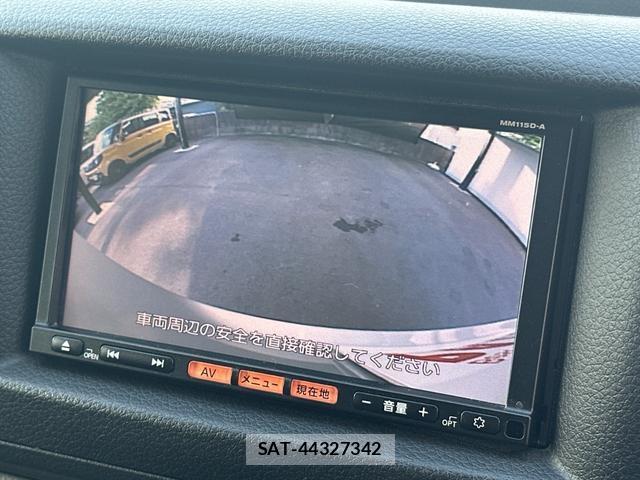 Nissan NV350 Caravan 2015-07 8218410-4