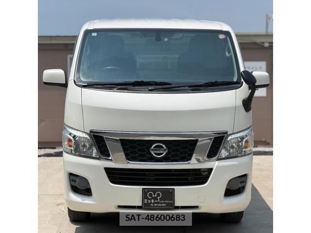 Nissan NV350 Caravan 2014-06 8220301-2
