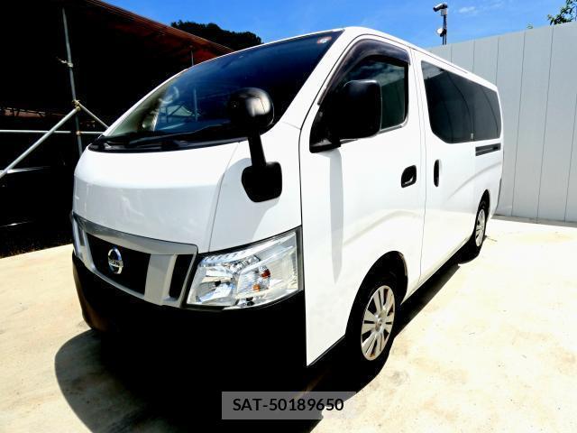 Nissan NV350 Caravan 2016-05 8222150-12