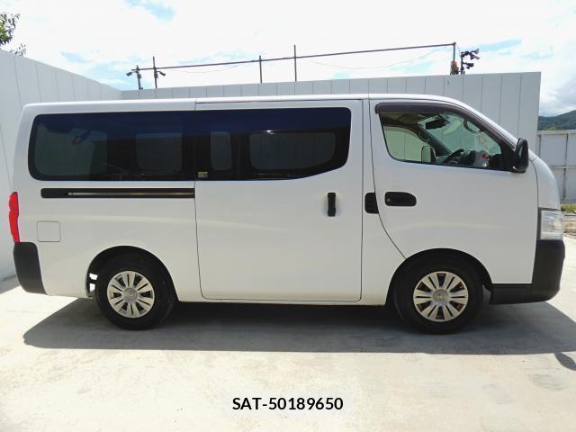 Nissan NV350 Caravan 2016-05 8222150-6