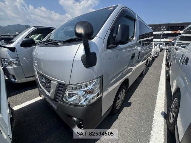 Nissan NV350 Caravan 2020-04 8222808-0
