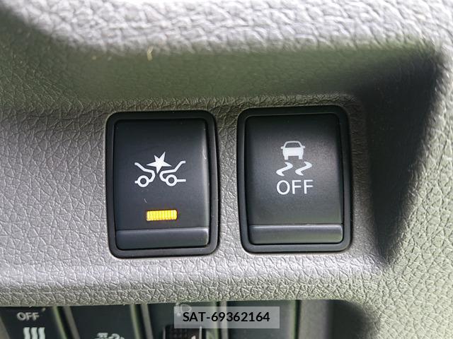 Nissan NV350 Caravan 2020-10 8224686-5