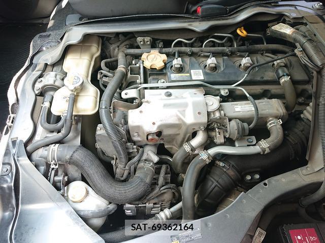 Nissan NV350 Caravan 2020-10 8224686-8