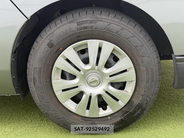 Nissan NV350 Caravan 2021-05 8224698-16