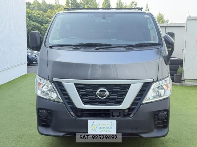 Nissan NV350 Caravan 2021-05 8224698-17